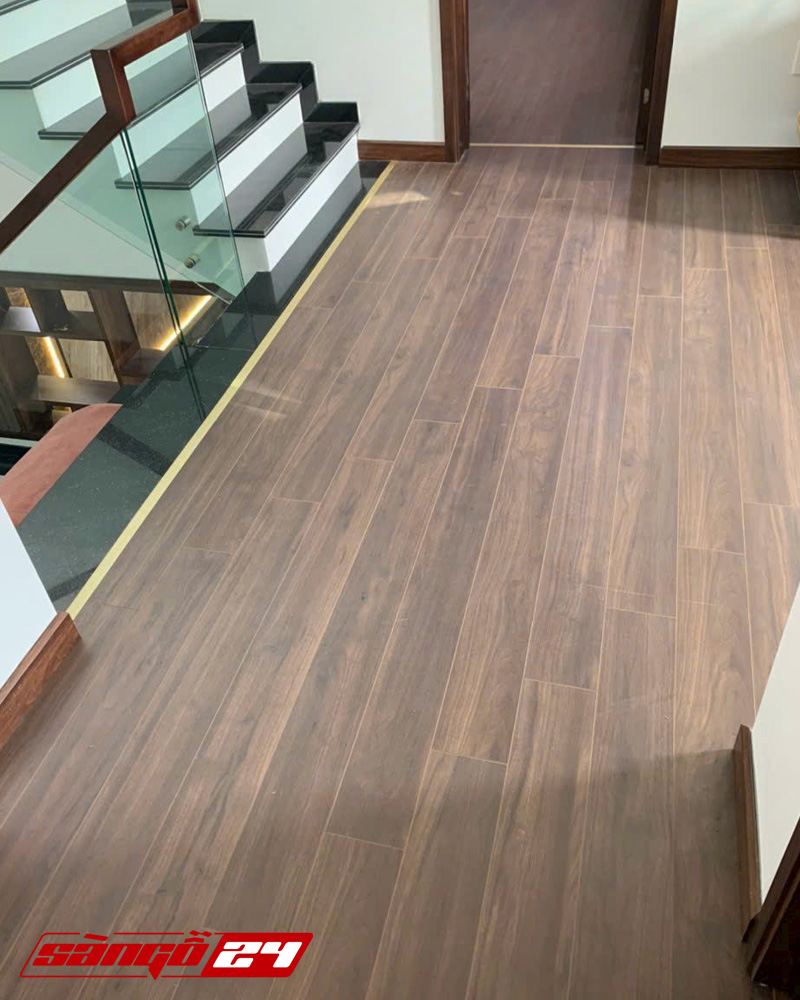 Sàn gỗ Camsan màu sắc đẹp, chịu nước tốt